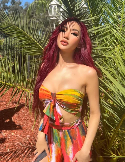 Jessalyn photo 4, european, average, red hair, 160 cm, 60 kg, Medium bust, Hong Kong