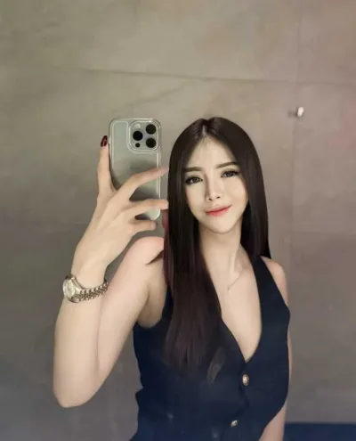 Bao Bao photo 1, asian, athletic, black hair, 169 cm, 54 kg, Medium bust, Hong Kong