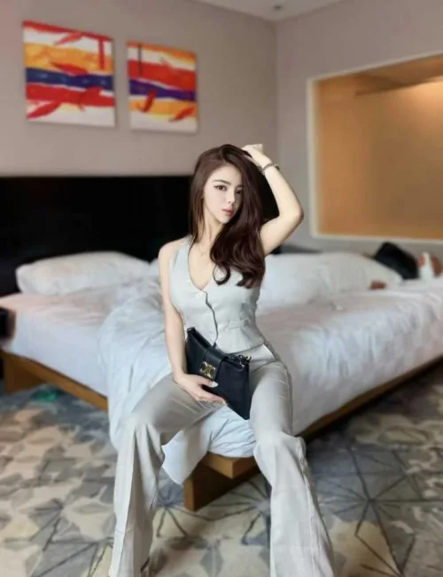 Bao Bao photo 3, asian, athletic, black hair, 169 cm, 54 kg, Medium bust, Hong Kong