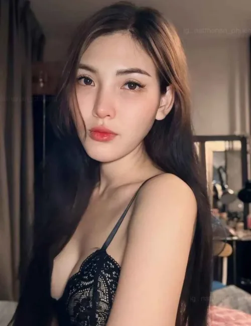 Linda photo 3, asian, slim, black hair, 165 cm, 49 kg, Large bust, Hong Kong