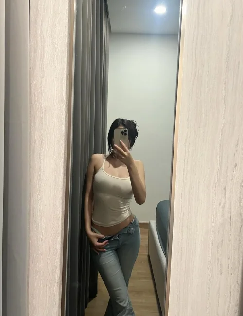 Lita photo 2, asian, slim, black hair, 169 cm, 50 kg, Large bust, Hong Kong