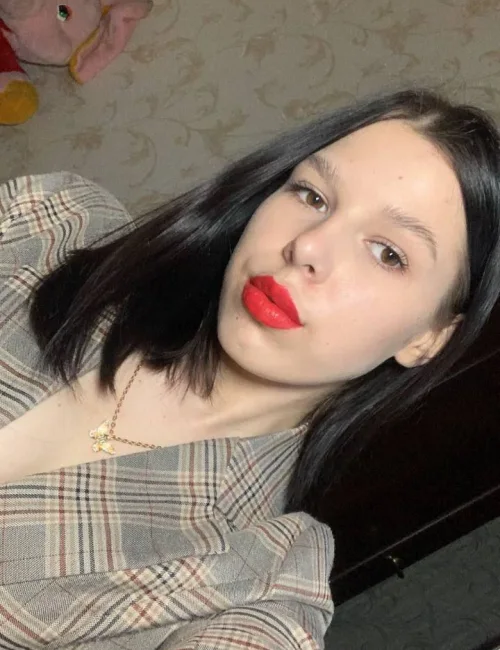 Ksenia photo 2, european, athletic, black hair, 160 cm, 55 kg, Medium bust, Hong Kong