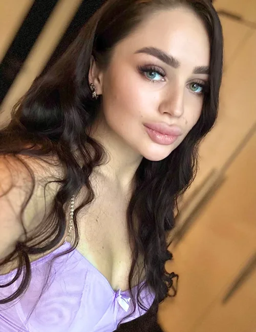 Beroza photo 10, european, slim, brunette, 168 cm, 50 kg, Medium bust, Hong Kong