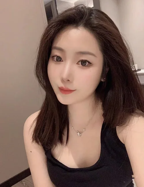 Fragrant photo 2, asian, slim, brunette, 168 cm, 51 kg, Large bust, Hong Kong