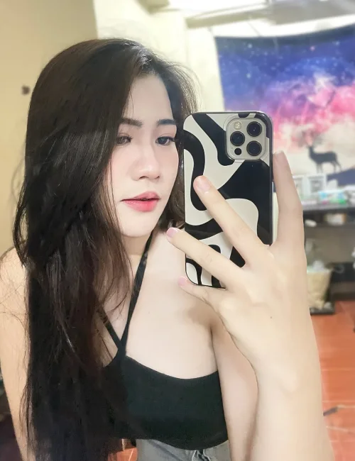 Vania photo 4, asian, petite, black hair, 160 cm, 52 kg, Medium bust, Hong Kong