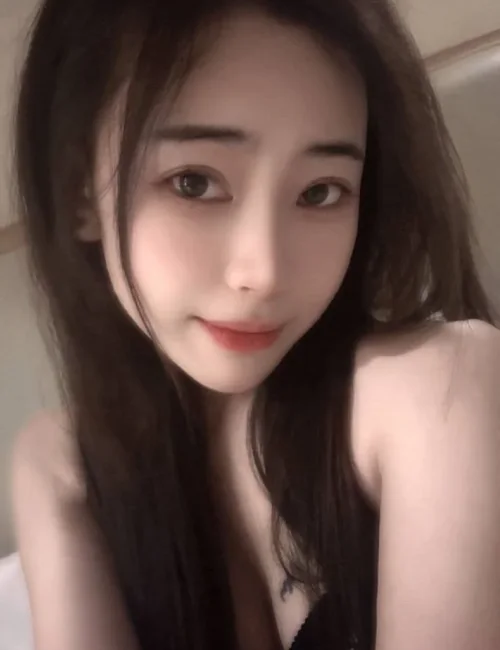 Amy photo 2, asian, athletic, black hair, 150 cm, 48 kg, Medium bust, Hong Kong