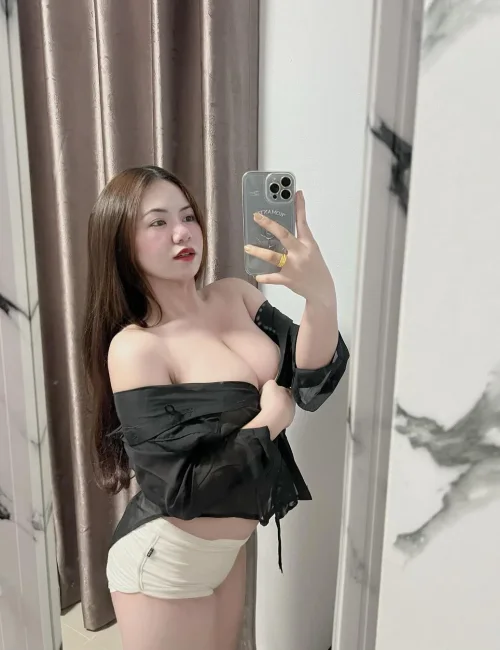 Caca photo 7, asian, petite, brunette, 155 cm, 48 kg, Medium bust, Hong Kong
