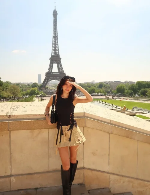 Candus photo 3, european, slim, brunette, 168 cm, 51 kg, Medium bust, Hong Kong