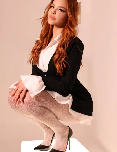 Buksa photo 6, european, athletic, red hair, 163 cm, 50 kg, Large bust, Hong Kong