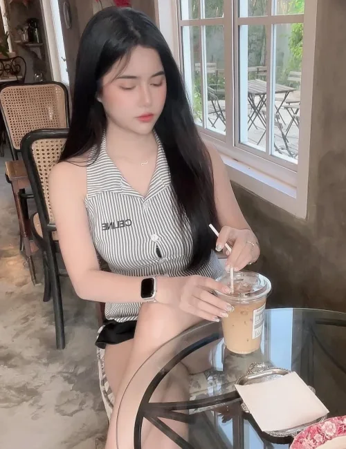 Ratnawidi photo 10, asian, slim, black hair, 160 cm, 47 kg, Large bust, Hong Kong