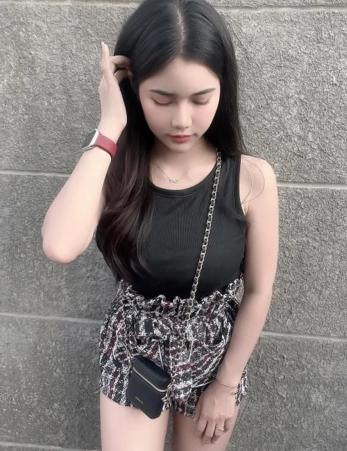 Ratnawidi photo 2, asian, slim, black hair, 160 cm, 47 kg, Large bust, Hong Kong