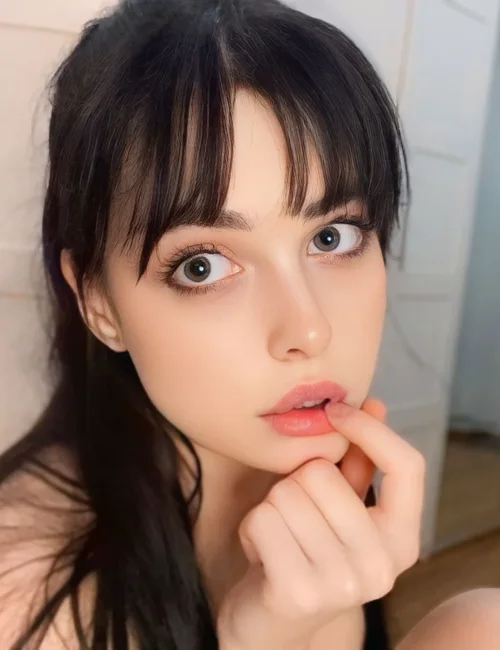 Missy photo 3, european, athletic, black hair, 167 cm, 52 kg, Large bust, Hong Kong