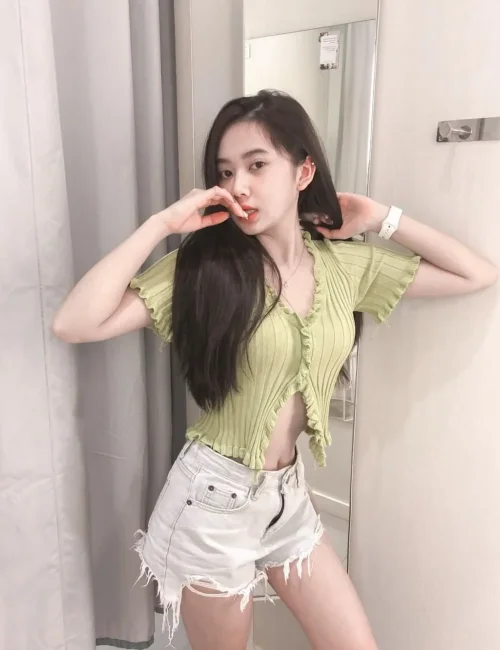 Kanaya photo 1, asian, athletic, brunette, 164 cm, 51 kg, Large bust, Hong Kong
