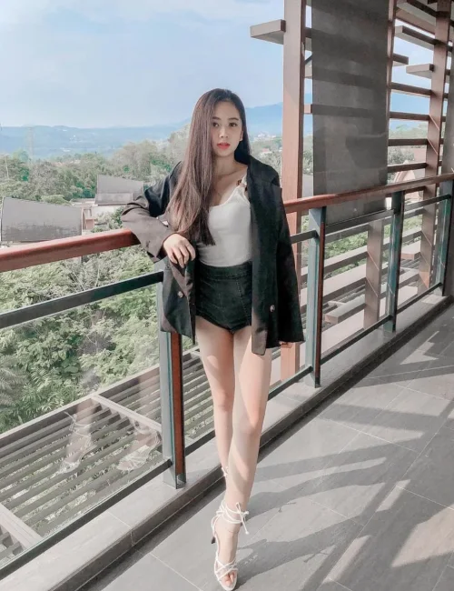 Kanaya photo 4, asian, athletic, brunette, 164 cm, 51 kg, Large bust, Hong Kong