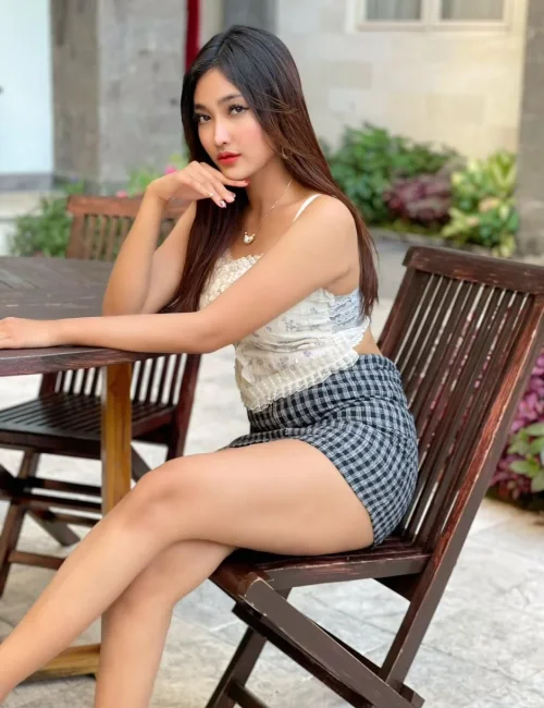 Alena photo 6, asian, slim, brunette, 167 cm, 50 kg, Medium bust, Hong Kong