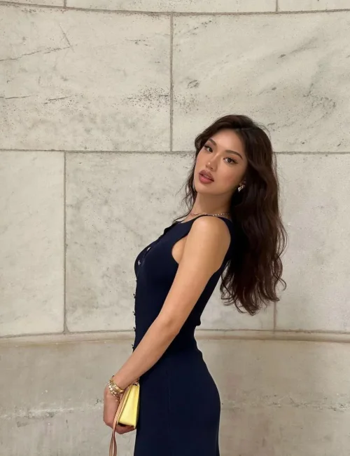 Yldz photo 5, asian, athletic, black hair, 168 cm, 54 kg, Medium bust, Hong Kong