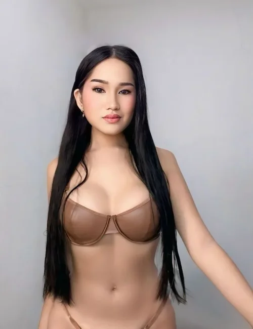 Alexa photo 5, asian, athletic, black hair, 166 cm, 55 kg, Medium bust, Hong Kong