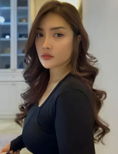 Asyifa photo 6, asian, slim, brunette, 167 cm, 50 kg, Medium bust, Hong Kong