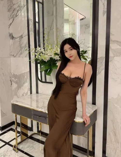 Joyce photo 4, asian, athletic, black hair, 167 cm, 52 kg, Large bust, Hong Kong