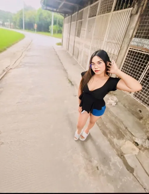 Camila photo 4, asian, slim, black hair, 160 cm, 46 kg, Medium bust, Hong Kong