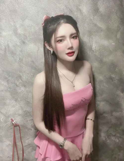 Kian photo 5, asian, petite, brunette, 160 cm, 49 kg, Medium bust, Hong Kong
