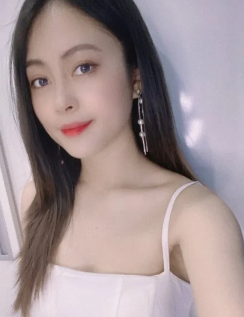 Joey photo 3, asian, slim, brunette, 166 cm, 48 kg, Large bust, Hong Kong