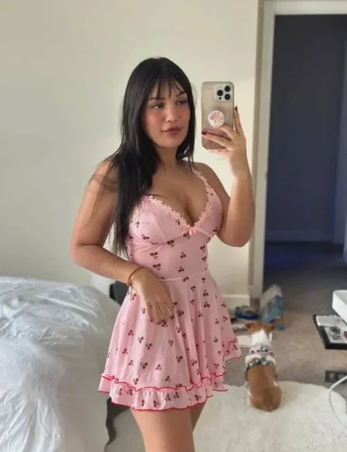 Stephanie photo 2, asian, slim, black hair, 180 cm, 52 kg, Large bust, Hong Kong