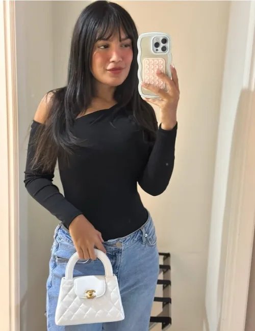 Stephanie photo 5, asian, slim, black hair, 180 cm, 52 kg, Large bust, Hong Kong