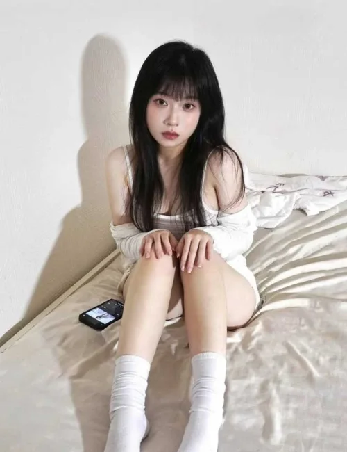 Daiyu photo 3, asian, slim, black hair, 166 cm, 47 kg, Large bust, Hong Kong