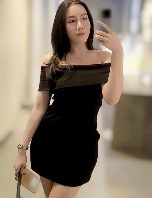Bangkok Escort Girl photo 2, asian, athletic, black hair, 158 cm, 53 kg, Large bust, Hong Kong