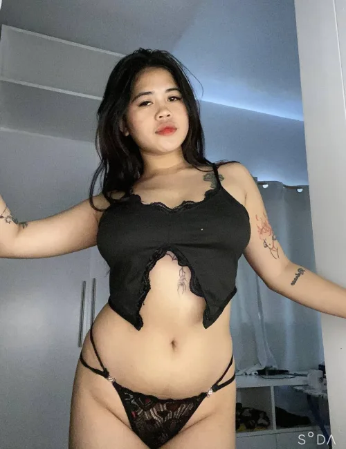 Kiesha photo 4, asian, athletic, black hair, 164 cm, 50 kg, Medium bust, Hong Kong