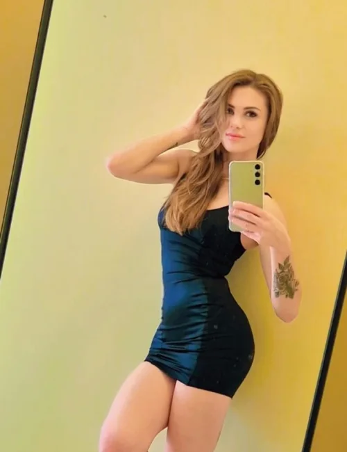 Alina Tigh Petite photo 1, european, petite, brunette, 161 cm, 48 kg, Medium bust, Hong Kong