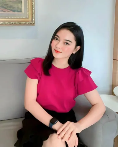 Lia photo 1, asian, athletic, black hair, 163 cm, 53 kg, Medium bust, Hong Kong