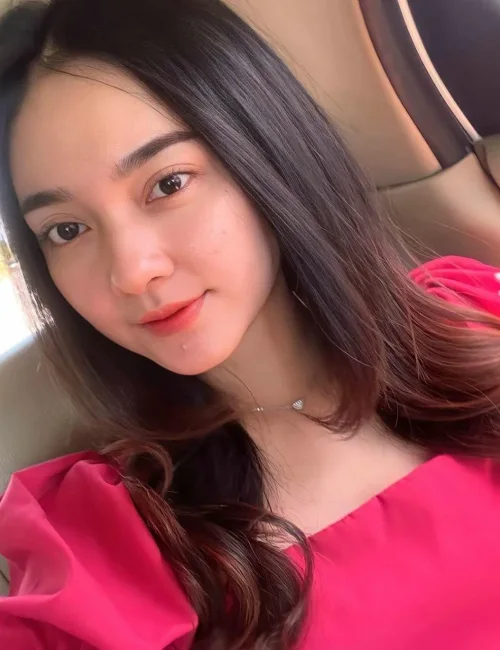 Lia photo 3, asian, athletic, black hair, 163 cm, 53 kg, Medium bust, Hong Kong