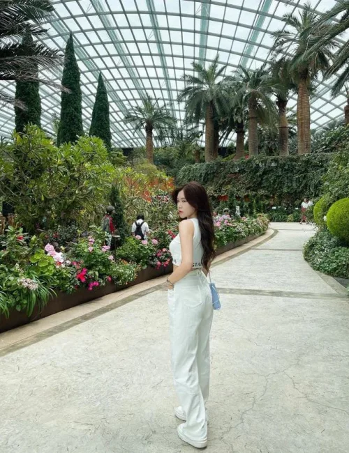 Indah Ria photo 9, asian, athletic, black hair, 163 cm, 52 kg, Small bust, Hong Kong