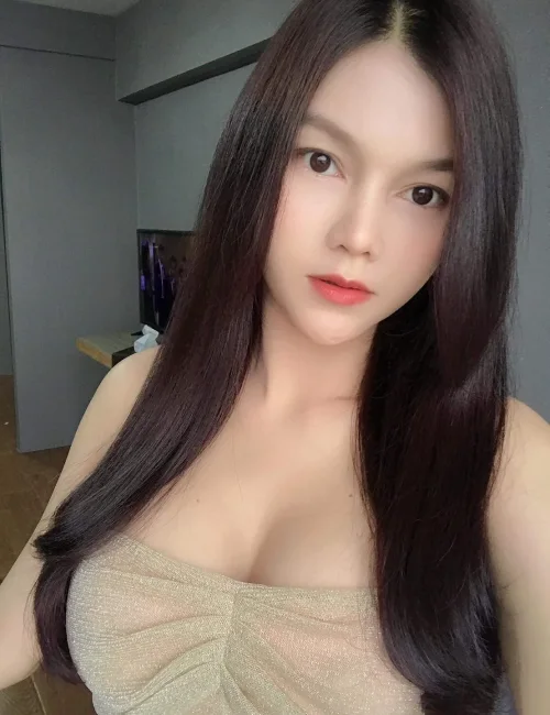 Milin photo 9, asian, slim, black hair, 155 cm, 42 kg, Large bust, Hong Kong