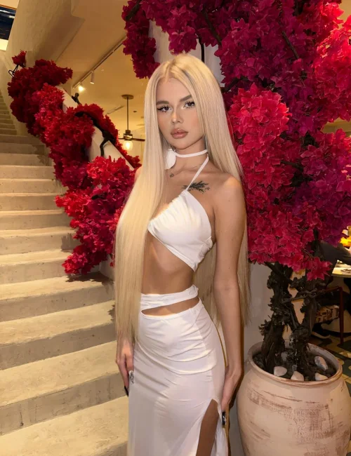 Barbara photo 7, european, athletic, blonde hair, 168 cm, 55 kg, Medium bust, Hong Kong