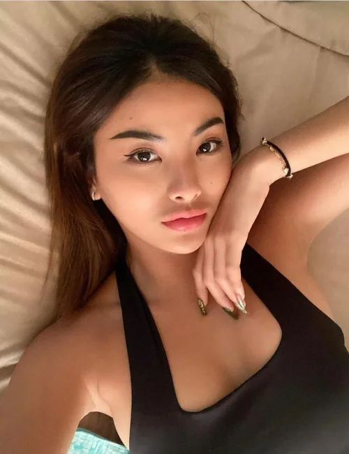 Layla photo 2, asian, athletic, brunette, 157 cm, 53 kg, Medium bust, Hong Kong
