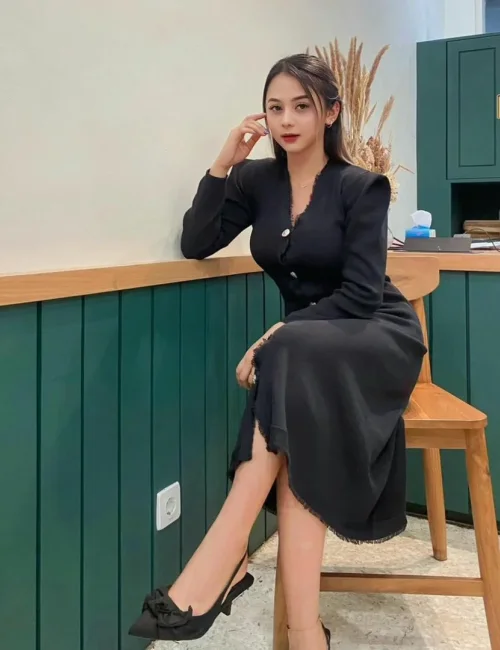 Savira photo 1, asian, athletic, brunette, 164 cm, 52 kg, Medium bust, Hong Kong