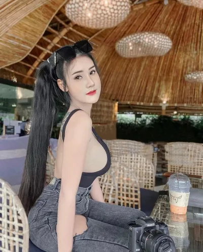 Merry photo 1, asian, petite, brunette, 155 cm, 49 kg, Large bust, Hong Kong