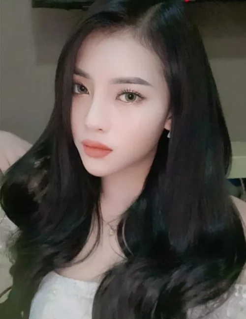 Meyleen photo 3, asian, slim, brunette, 165 cm, 48 kg, Large bust, Hong Kong