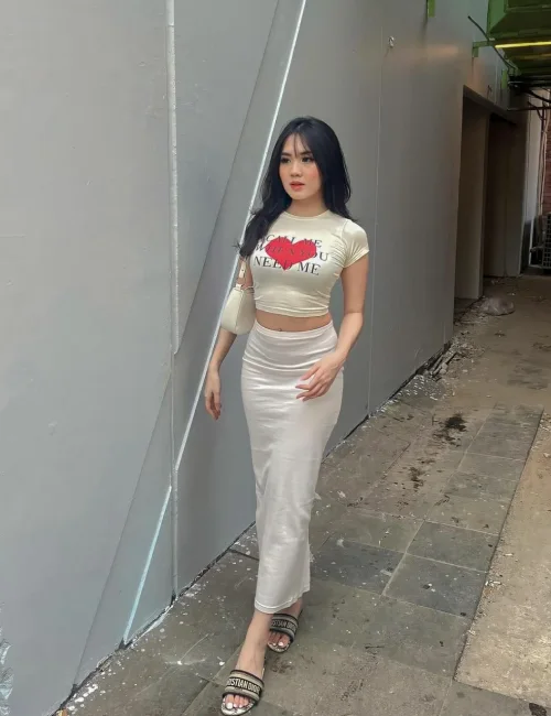 Nadin photo 6, asian, athletic, black hair, 164 cm, 51 kg, Large bust, Hong Kong