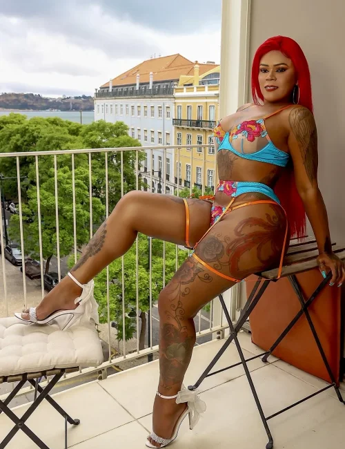 Thamara photo 8, european, curvy, red hair, 159 cm, 69 kg, Large bust, Hong Kong