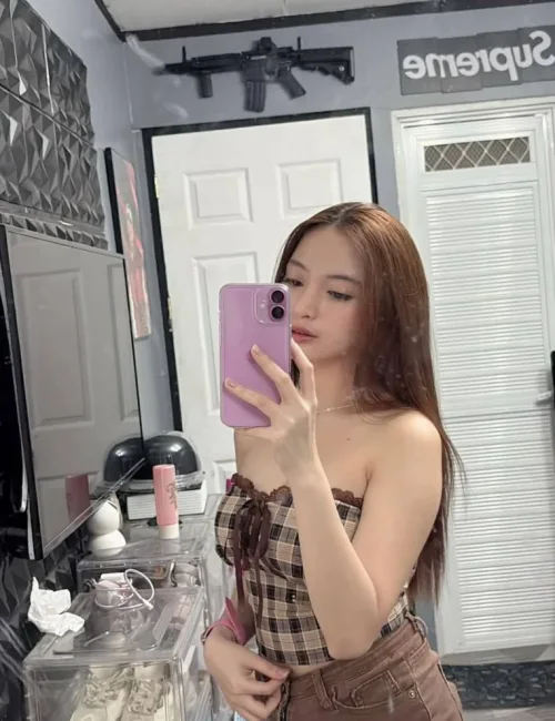 Alexandra photo 7, asian, slim, brunette, 160 cm, 44 kg, Large bust, Hong Kong