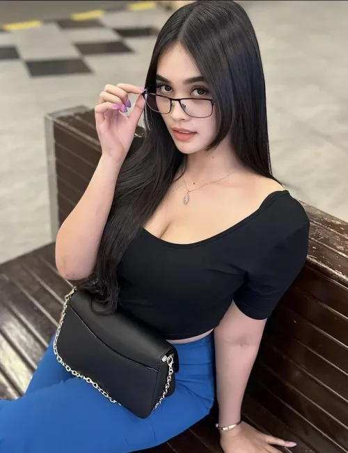 Imani photo 3, asian, slim, black hair, 168 cm, 49 kg, Large bust, Hong Kong