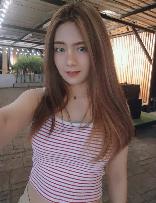 Lintang photo 1, asian, slim, brunette, 169 cm, 50 kg, Small bust, Hong Kong