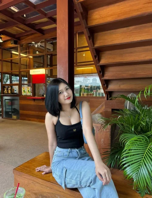 Celinn photo 4, asian, average, black hair, 158 cm, 60 kg, Medium bust, Hong Kong