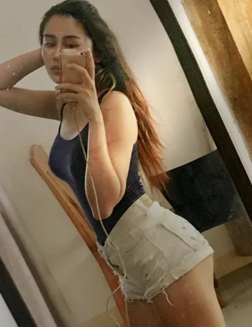 Karin photo 2, asian, athletic, brunette, 167 cm, 55 kg, Medium bust, Hong Kong