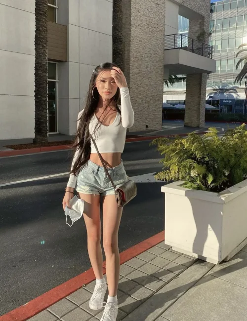 Zara photo 6, asian, slim, black hair, 165 cm, 50 kg, Medium bust, Hong Kong