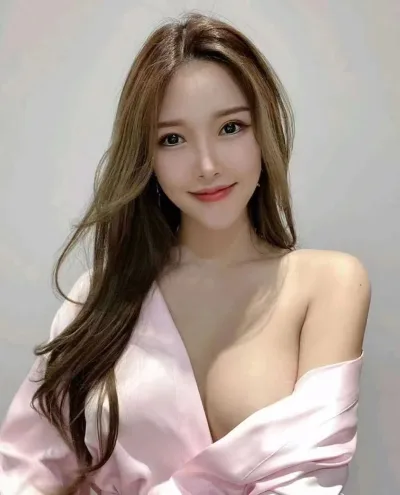 Ting Ting photo 1, asian, athletic, brunette, 166 cm, 55 kg, Large bust, Hong Kong